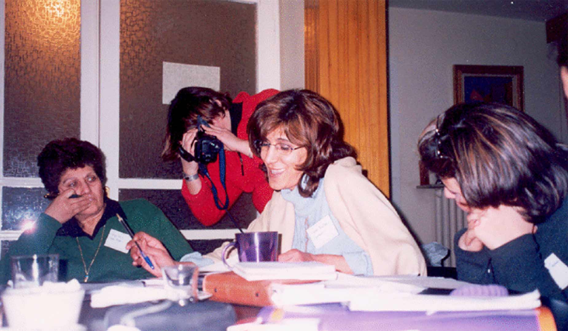 Yerel Muhabirler (2001-2002) – 2