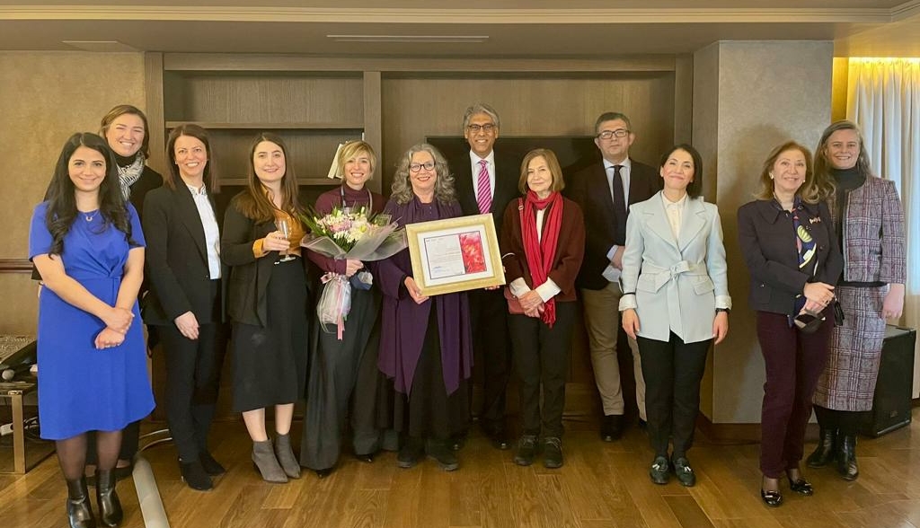 Halime Güner'e İnsan Hakları Ödülü Verildi